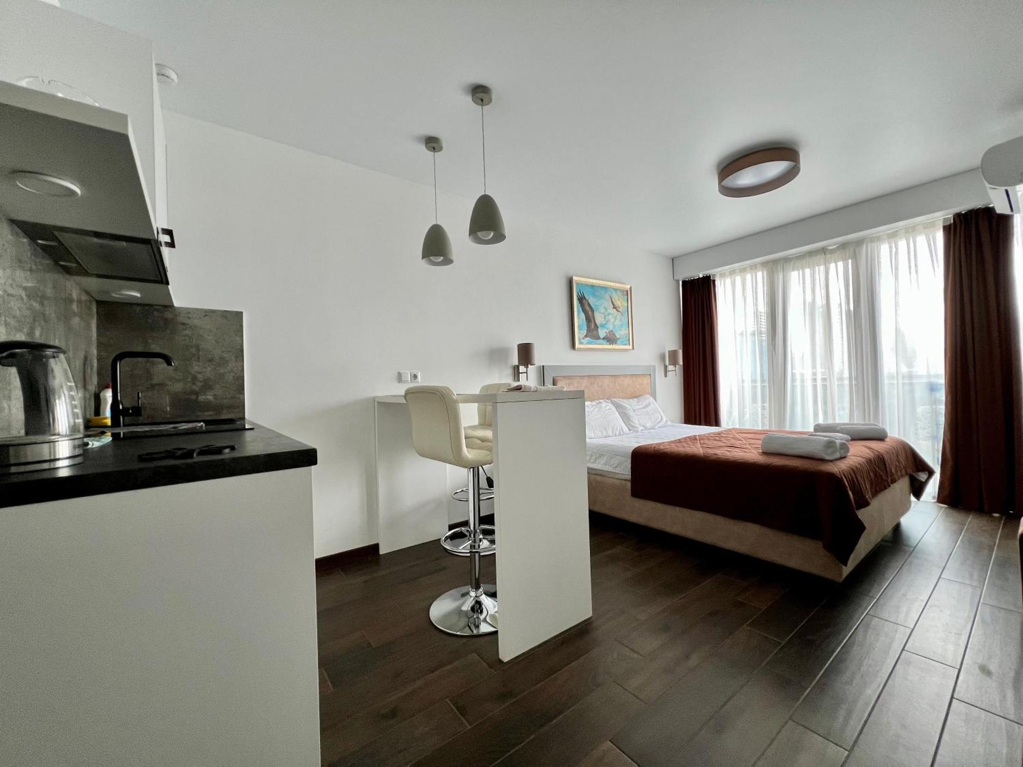 Orbi Beach Tower Batumi Exteriör bild